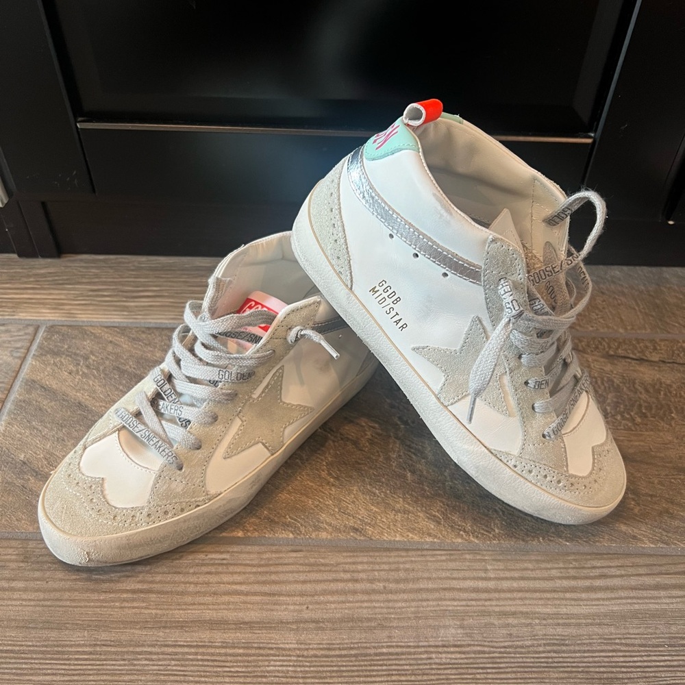 NEW Golden Goose Mid Stars